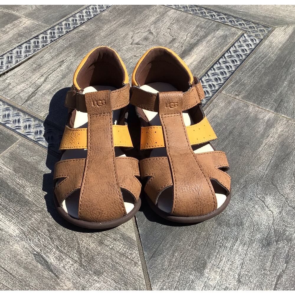 UGG Kyle Toddler sandals Toddler 11